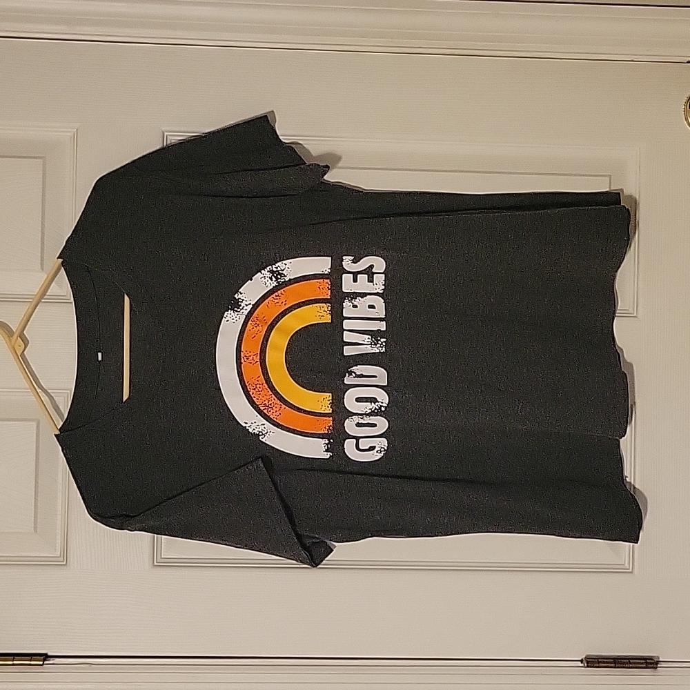 Good Vibes Tee
